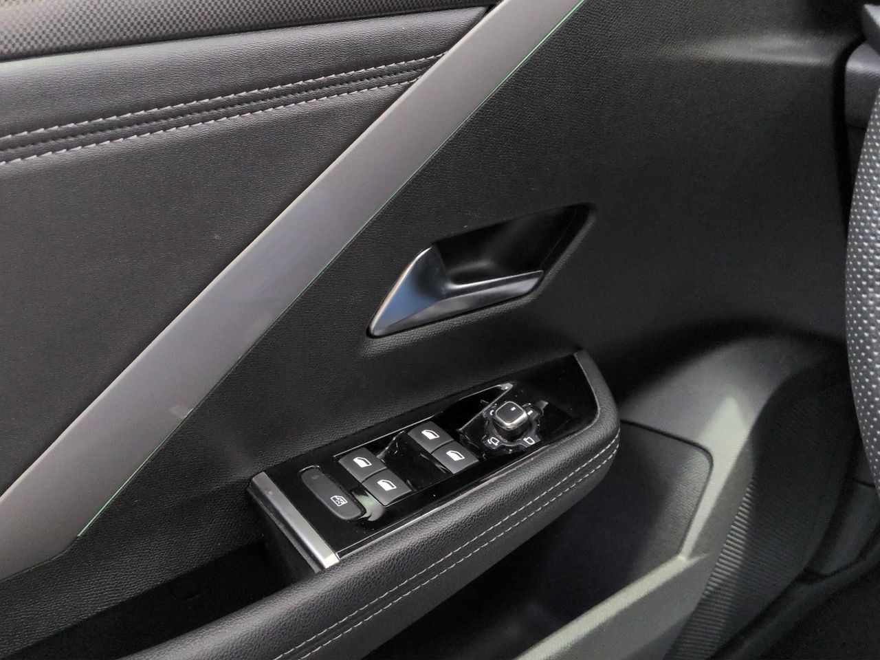 Opel Astra 1.2T XHT 96kW (130CV) GS - Foto 16