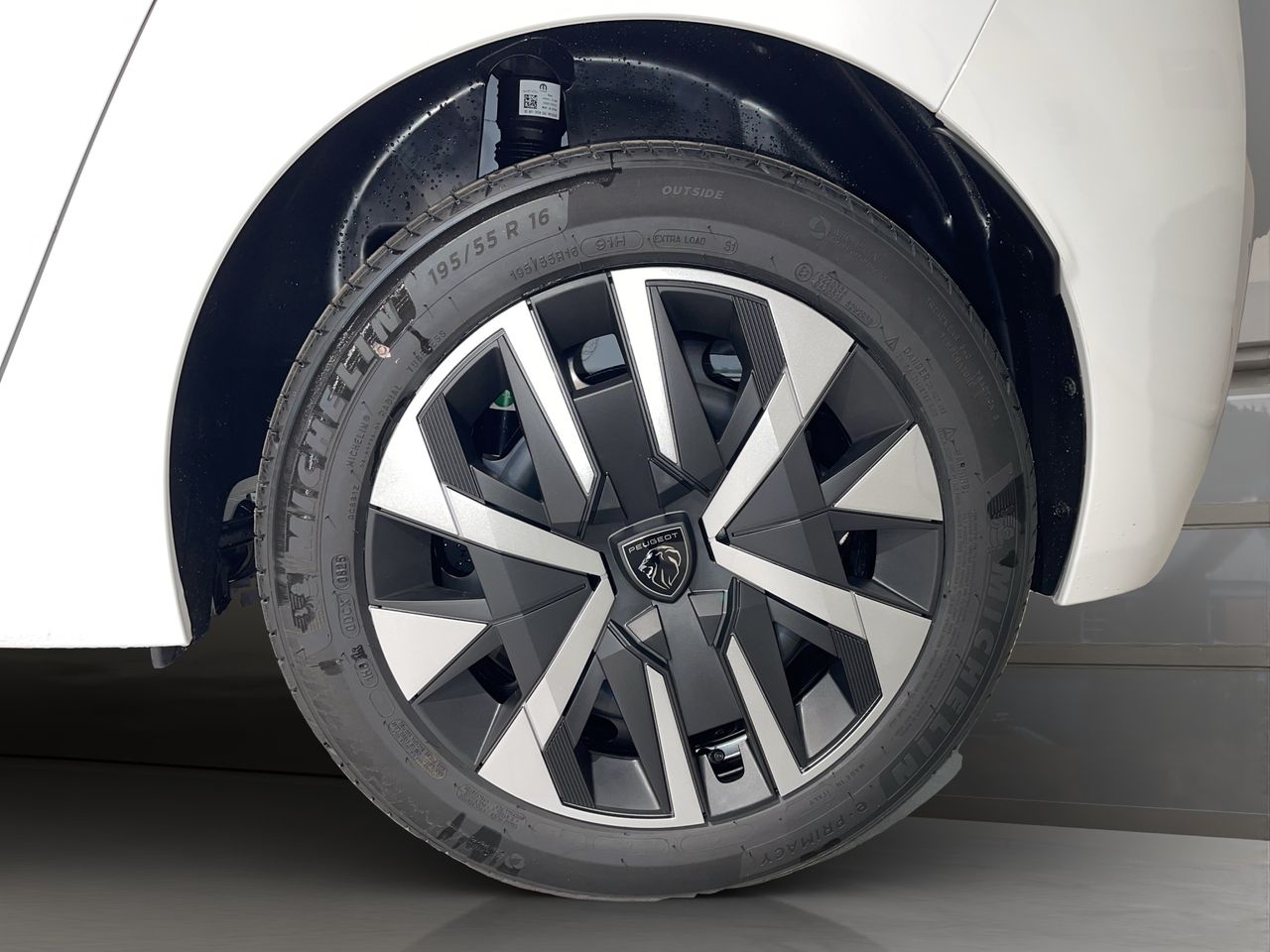 Peugeot 208 Style HYBRID 110 eDCS6 - Foto 13