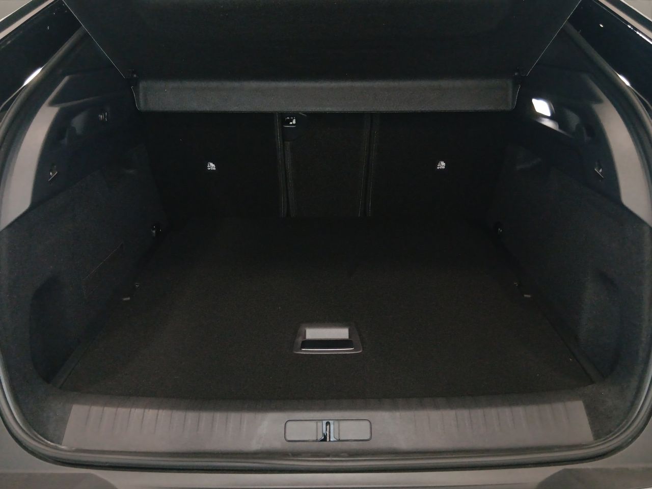 Peugeot 3008 Hybrid 1.2 107KW GT eDCS6 - Foto 8