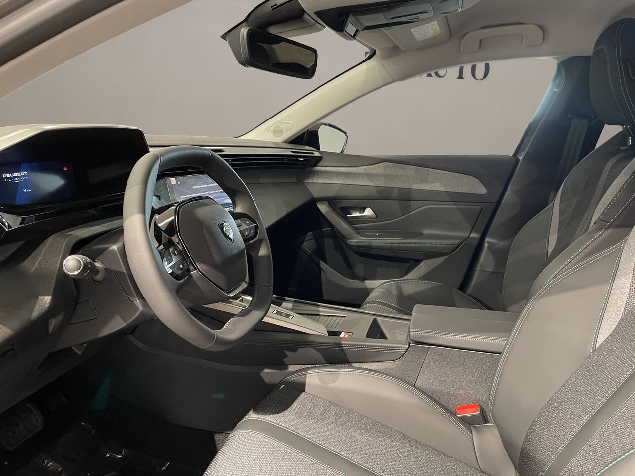 Peugeot 308 5P Allure Hybrid MHEV 136 e-DCS6 - Foto 11