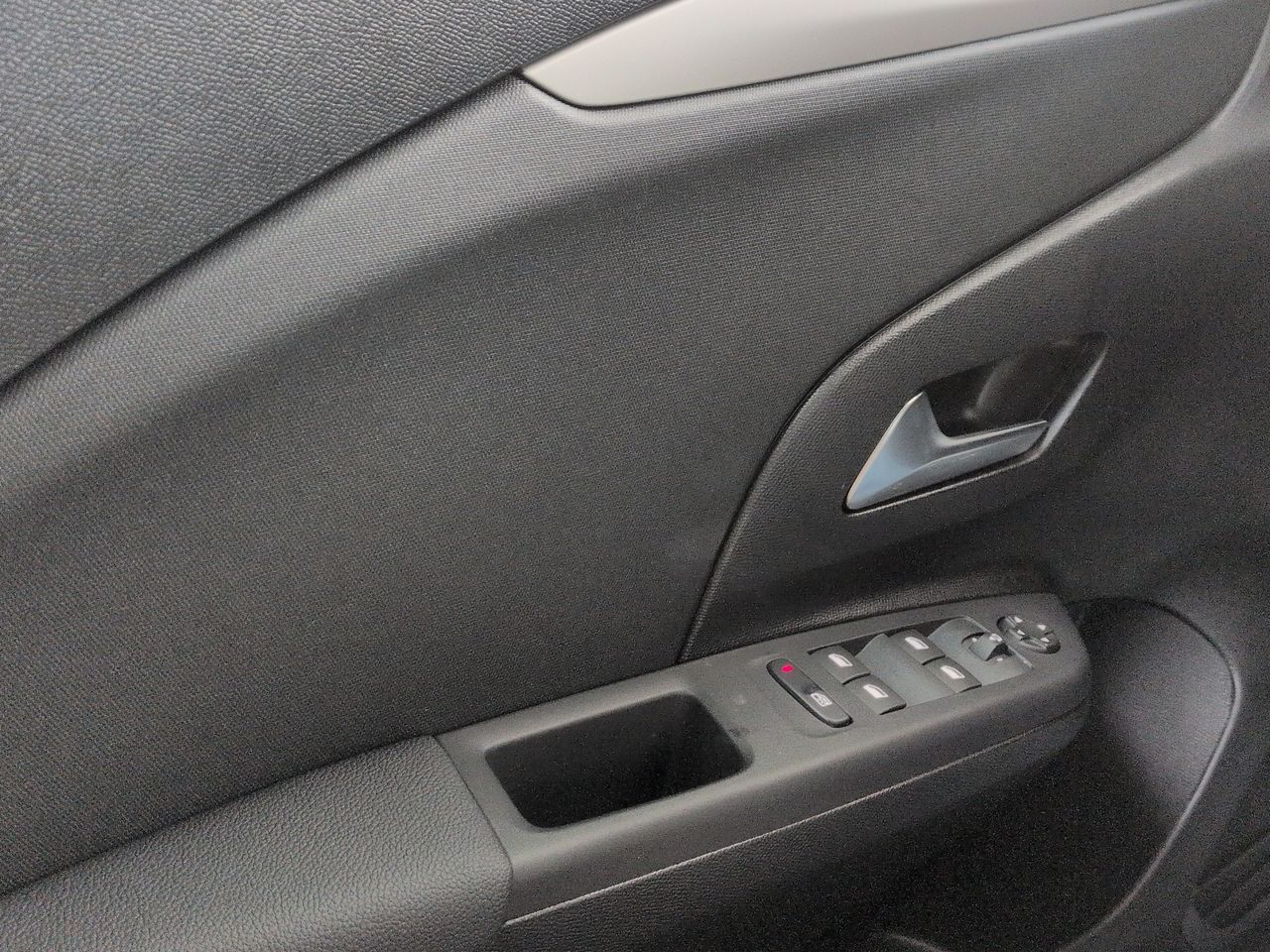 Opel Corsa 1.2T XHL Hybrid 81kW Edition eDCT - Foto 16