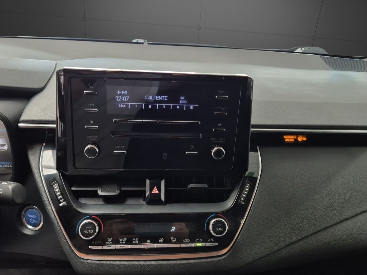 Toyota Corolla 1.8 125H BUSINESS PLUS E-CVT - Foto 22