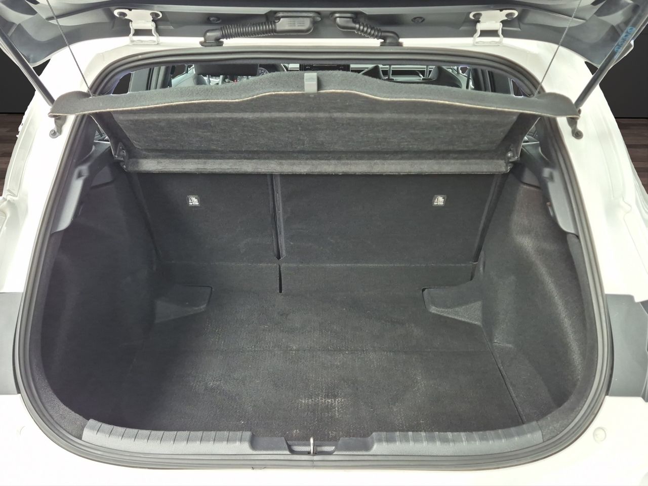 Toyota Corolla 1.8 125H BUSINESS PLUS E-CVT - Foto 20