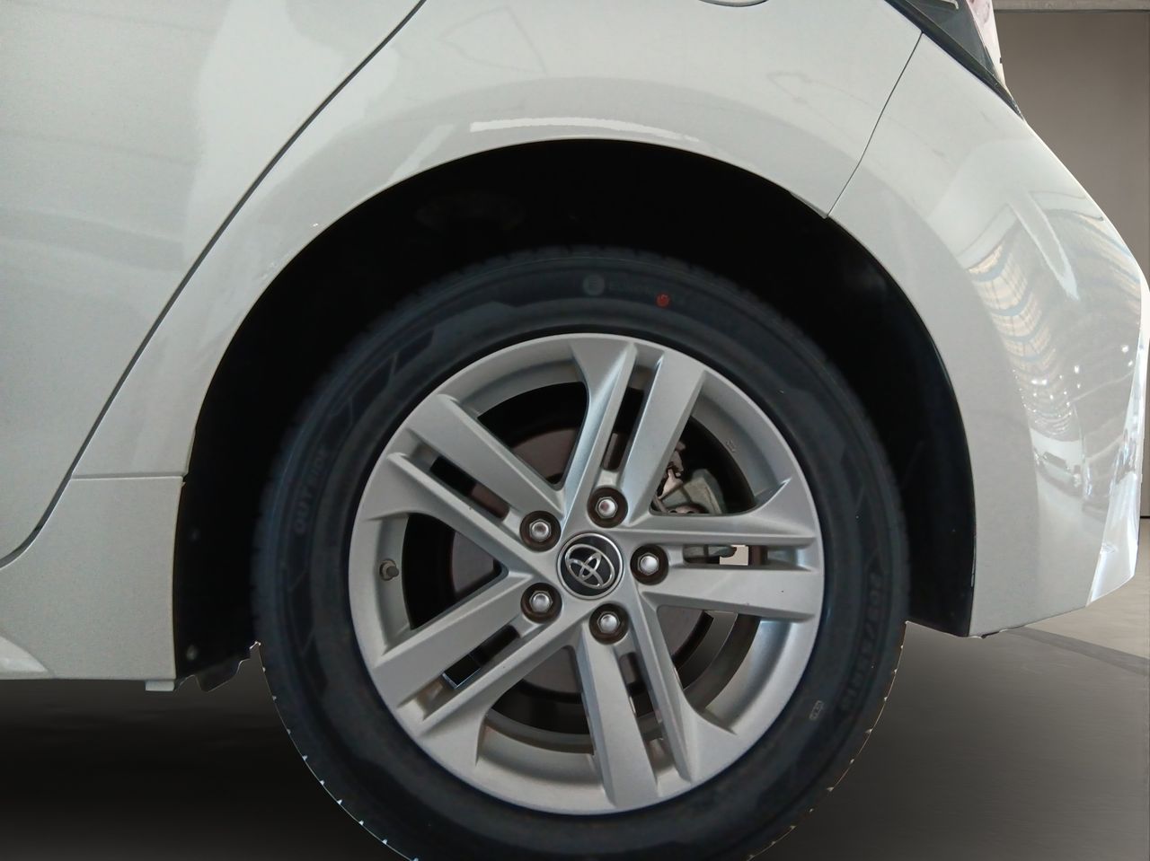 Toyota Corolla 1.8 125H BUSINESS PLUS E-CVT - Foto 6