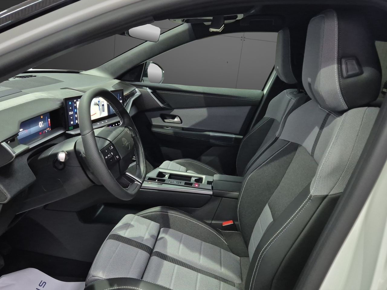 Opel Grandland 1.2T XHT Hybrid eDCT6 S/S GS - Foto 10