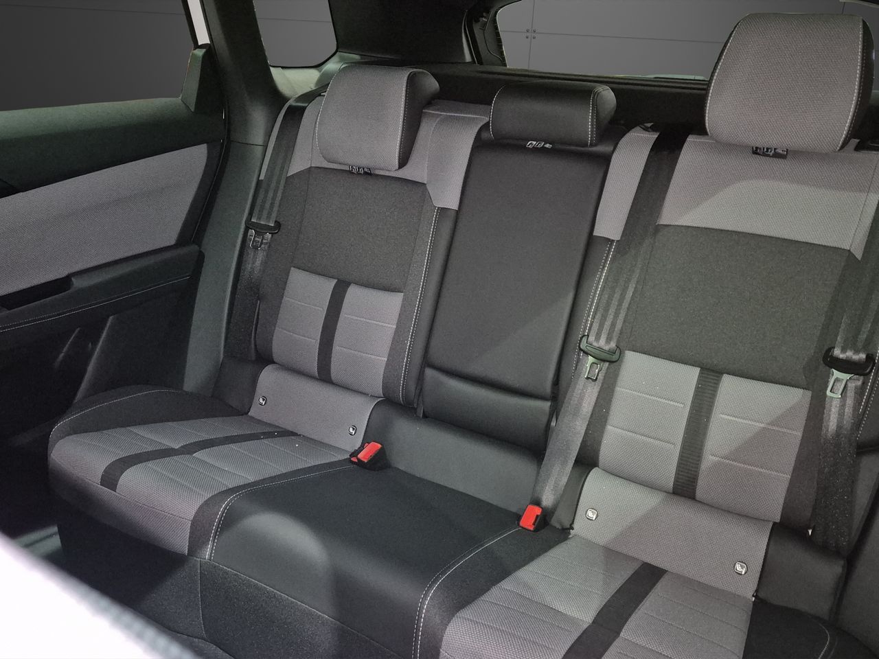 Opel Grandland 1.2T XHT Hybrid eDCT6 S/S GS - Foto 13