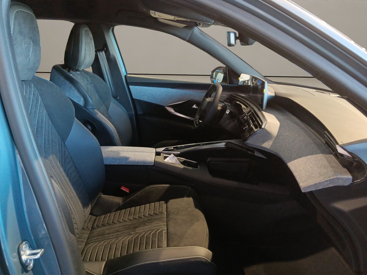 Peugeot 5008 1.2 107KW GT eDCS6 - Foto 16