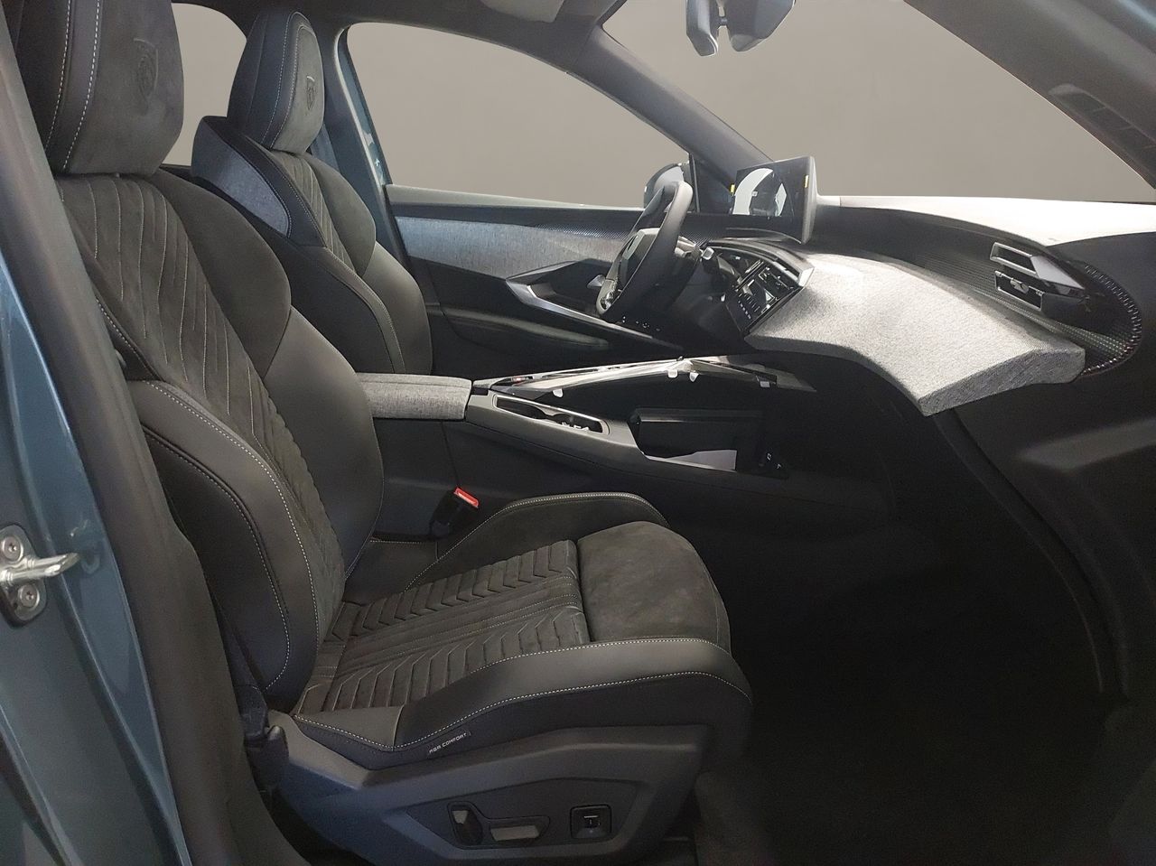 Peugeot 5008 1.2 107KW GT eDCS6 - Foto 15