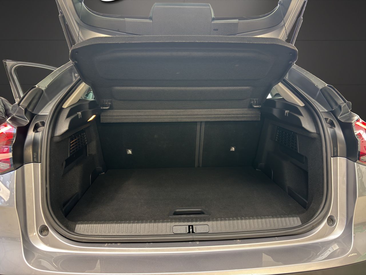 Citroën C4 PureTech 130 S&S 6v Plus - Foto 13