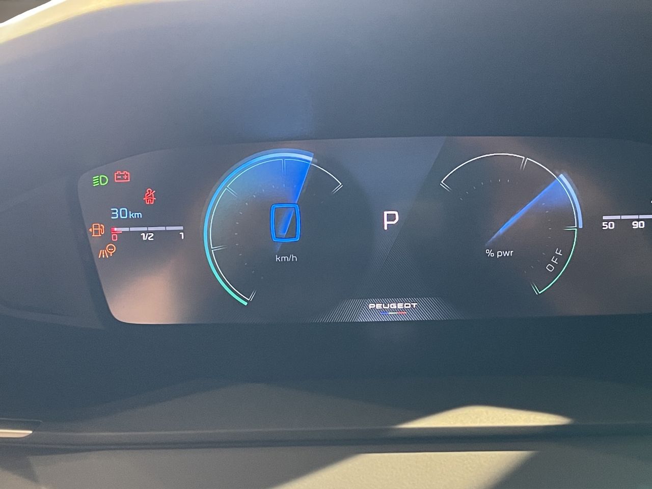 Peugeot 208 Allure HYBRID 110 eDCS6 - Foto 18