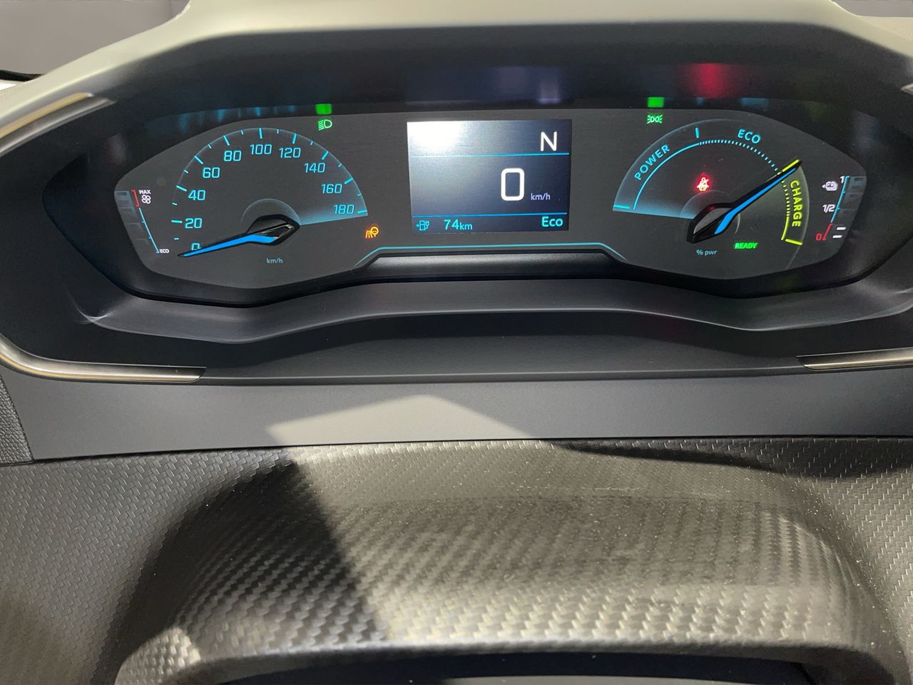 Peugeot e-208 Style Eléctrico 136 (100 Kw) - Foto 19