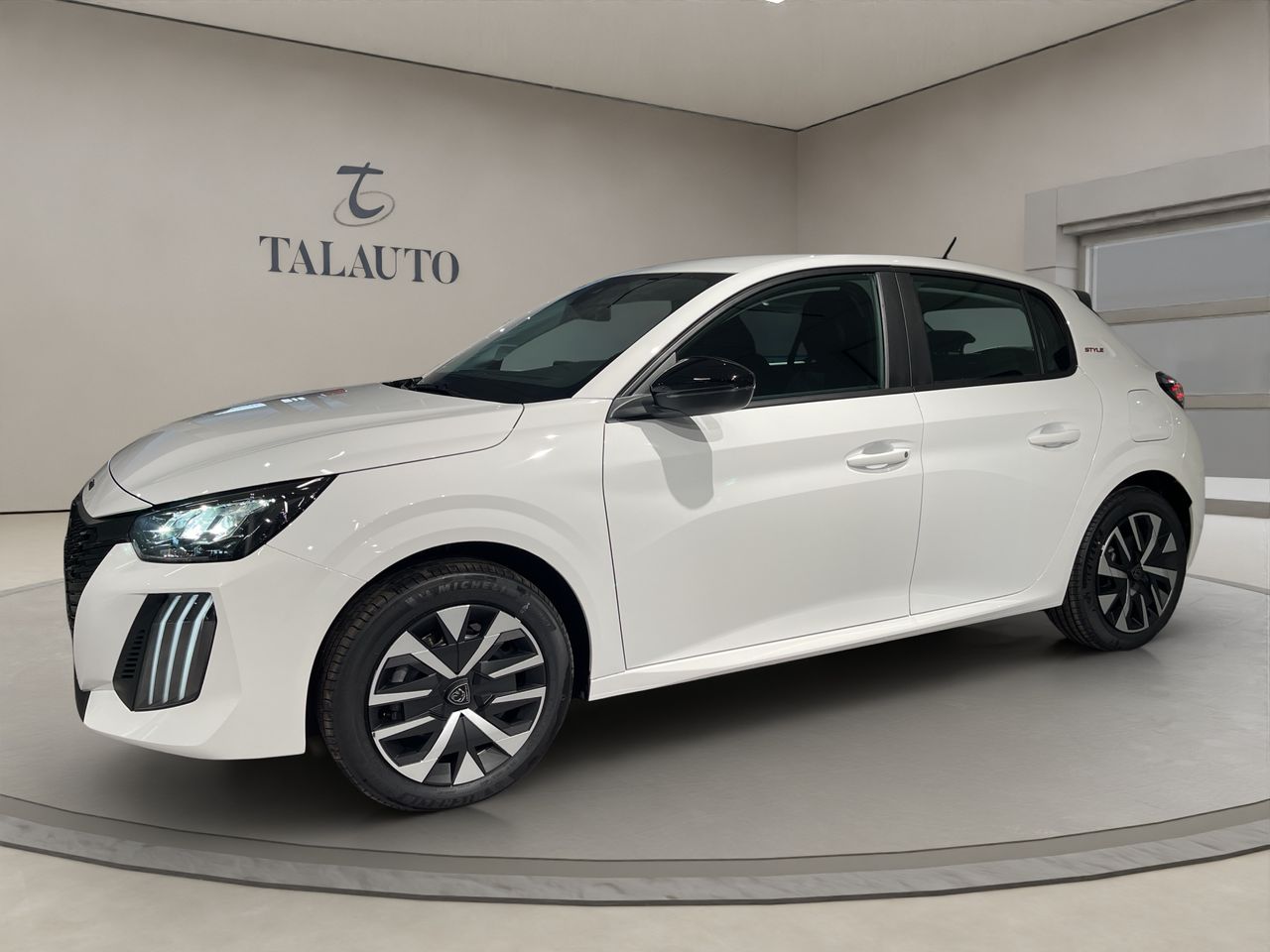 Peugeot e-208 Style Eléctrico 136 (100 Kw) - Foto 3