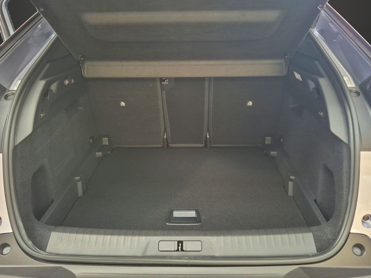 Peugeot 3008 Hybrid 1.2 107KW Allure eDCS6 - Foto 13