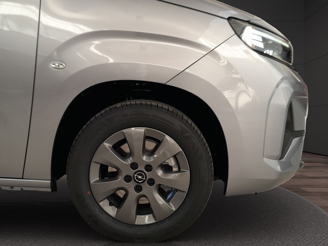 Opel Combo Cargo 100 Cv 1.5 Td S/S MT6 €6.4 - Foto 9