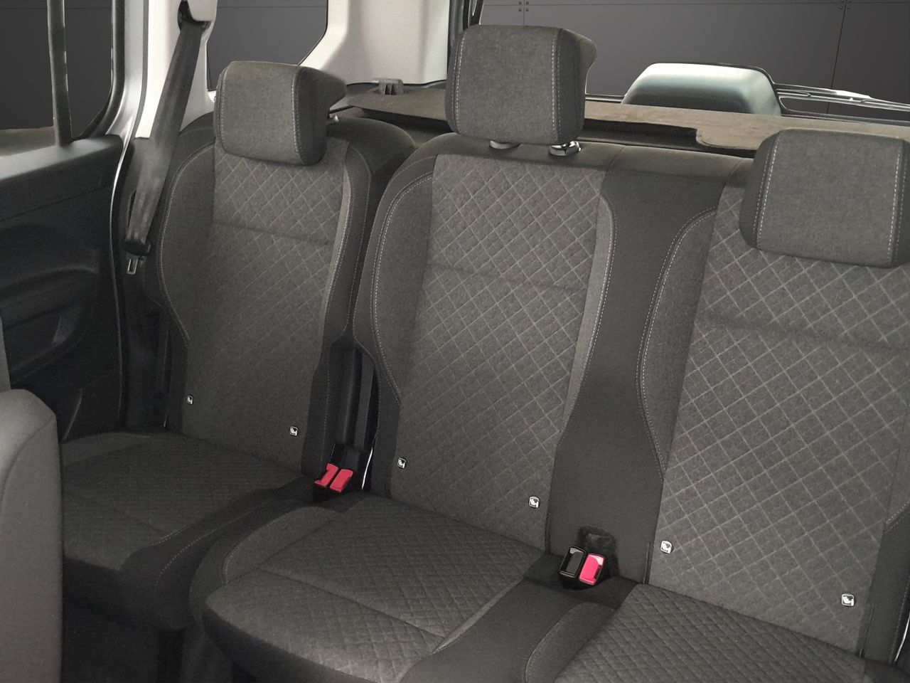 Opel Combo Cargo 100 Cv 1.5 Td S/S MT6 €6.4 - Foto 12