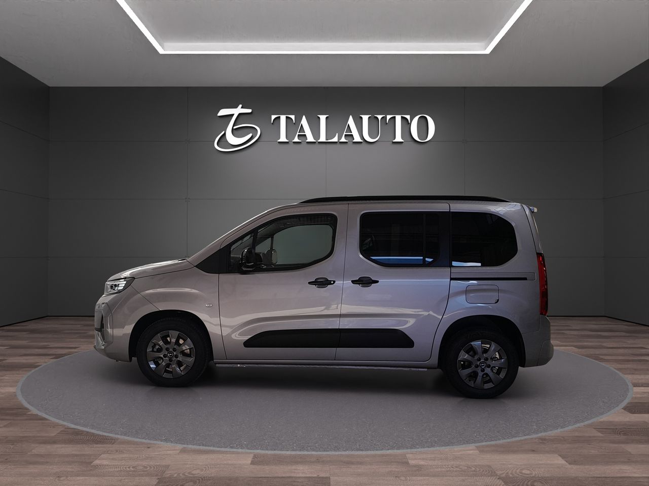 Opel Combo Cargo 100 Cv 1.5 Td S/S MT6 €6.4 - Foto 3