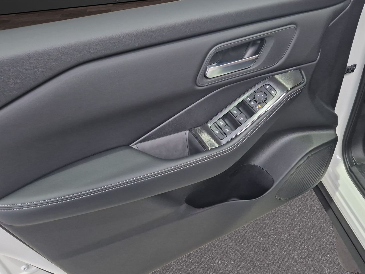 Nissan X-Trail 5pl 1.5 e-POWER 152kW 4x2 A/T Acenta - Foto 14