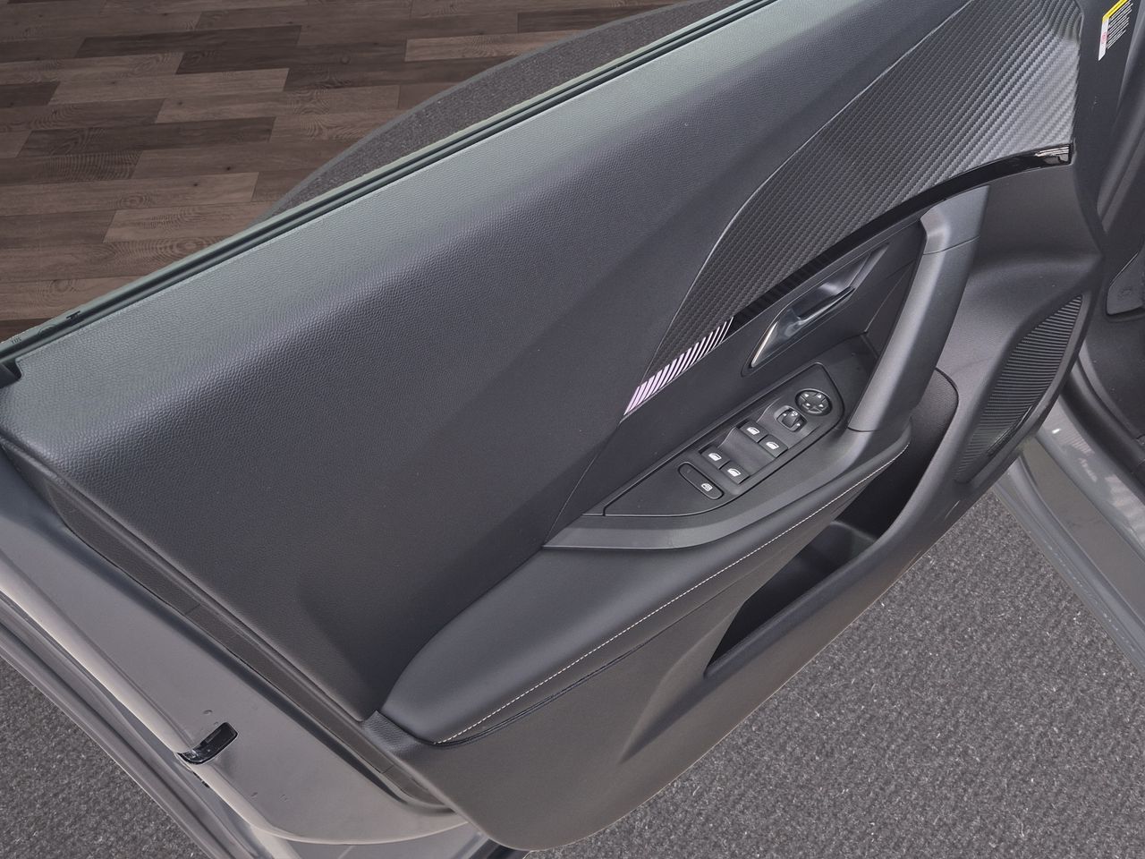 Peugeot 2008 N2008 Allure Hybrid 145 eDCS6 - Foto 15