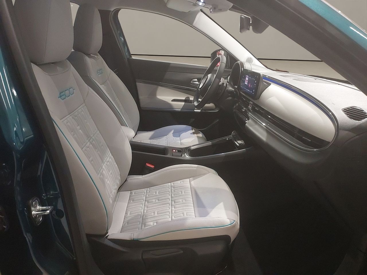 Fiat 600 600 MHEV La prima 1.2 74kW (100CV) DDCT - Foto 16