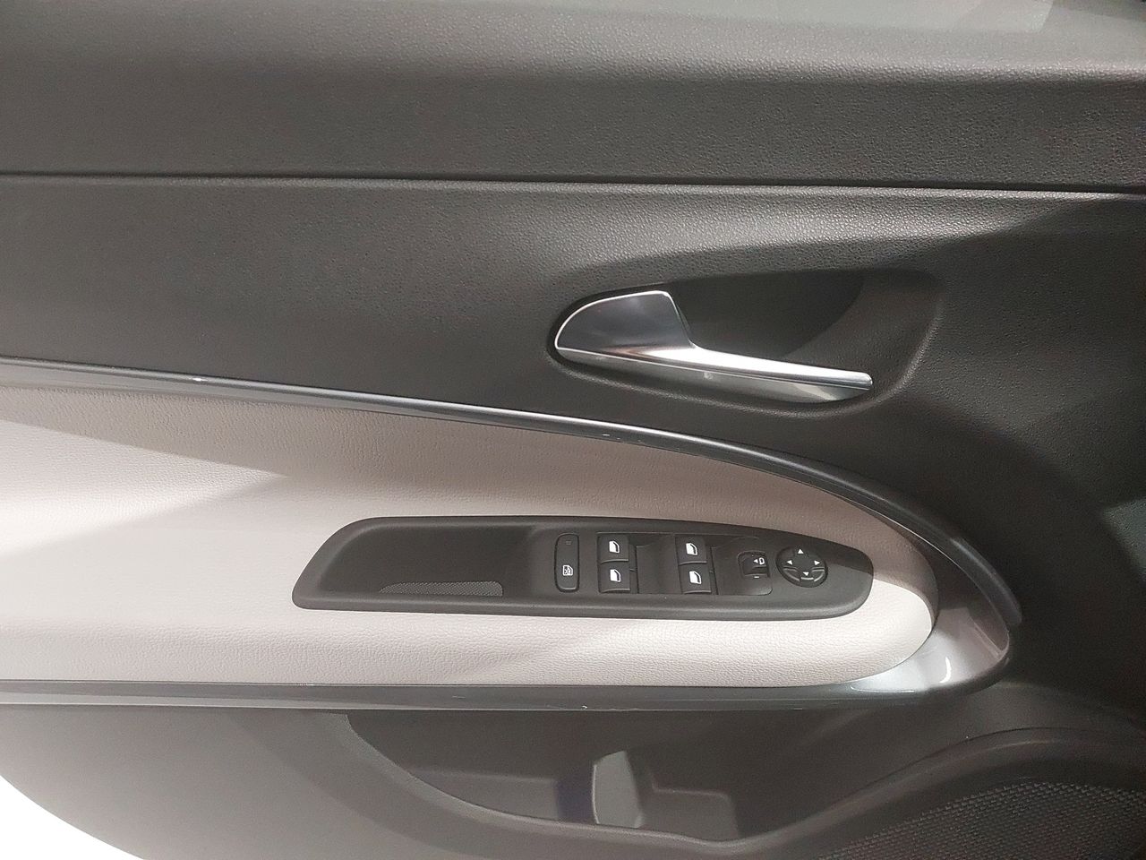 Fiat 600 600 MHEV La prima 1.2 74kW (100CV) DDCT - Foto 19