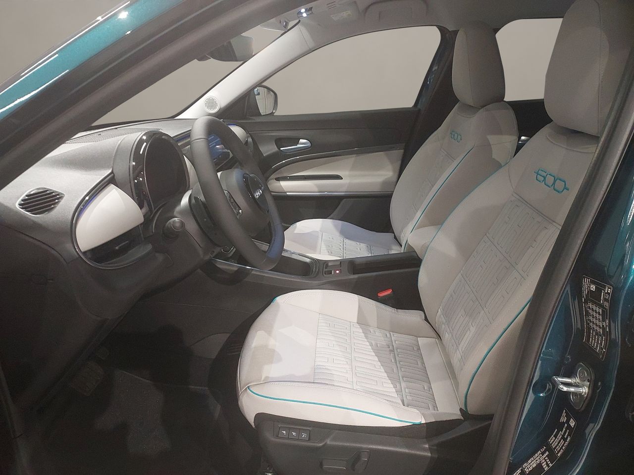 Fiat 600 600 MHEV La prima 1.2 74kW (100CV) DDCT - Foto 11