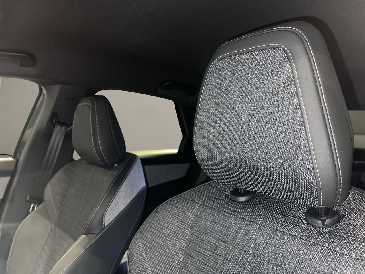 Peugeot 3008 Hybrid 1.2 100KW Allure eDCS6 - Foto 15