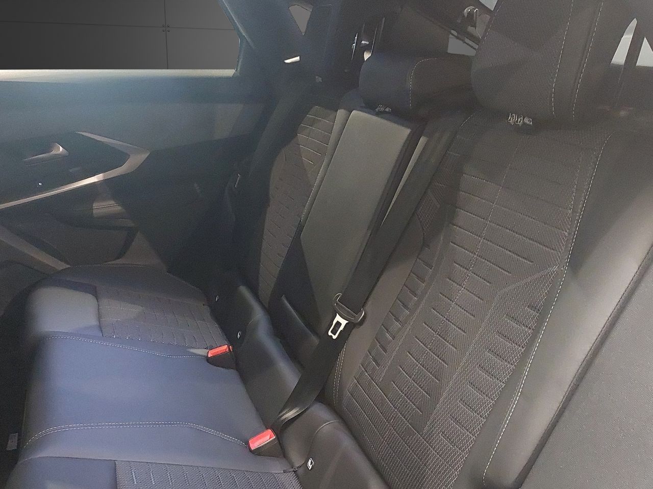 Peugeot 3008 3008 Plug-in Hybrid - Foto 11