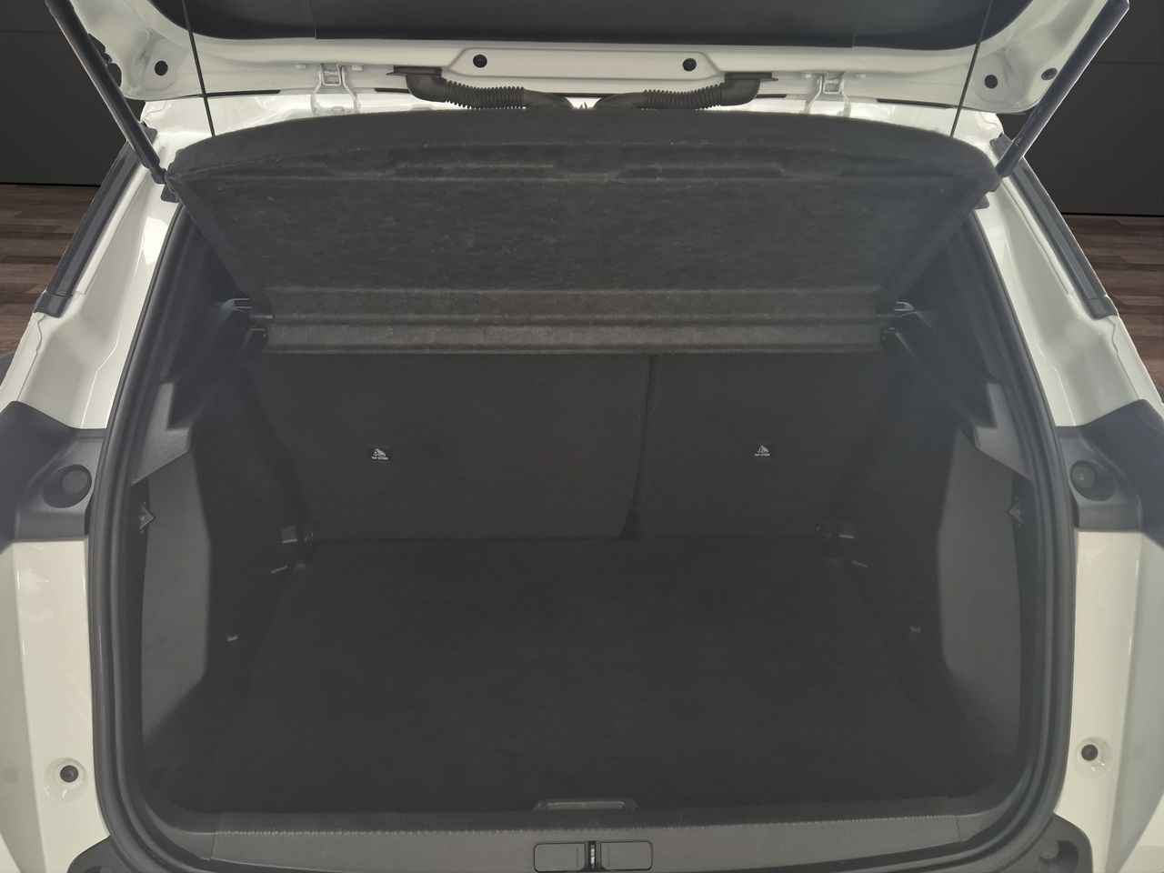 Peugeot 2008 Allure Pack BlueHDI 81kW (110CV) - Foto 13