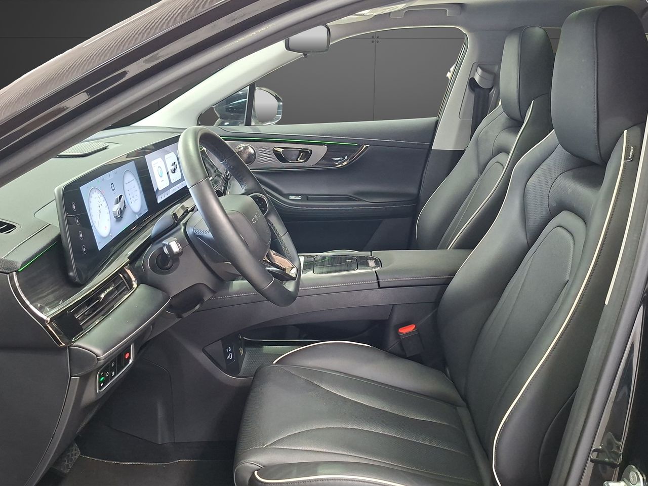 Omoda 5 MY25 - Premium 1.6 TGDI 108kW (145cv) - Foto 10