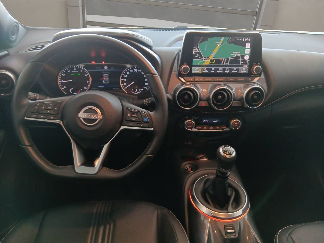 Nissan Juke  DIG-T 84 kW (114 CV) 6M/T Tekna - Foto 9
