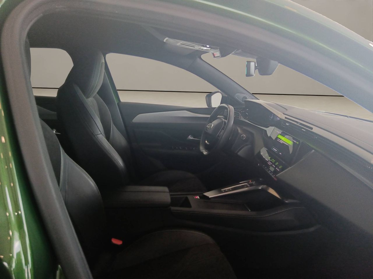 Peugeot 308  5P  BlueHDi 130 S&S EAT8 GT - Foto 12