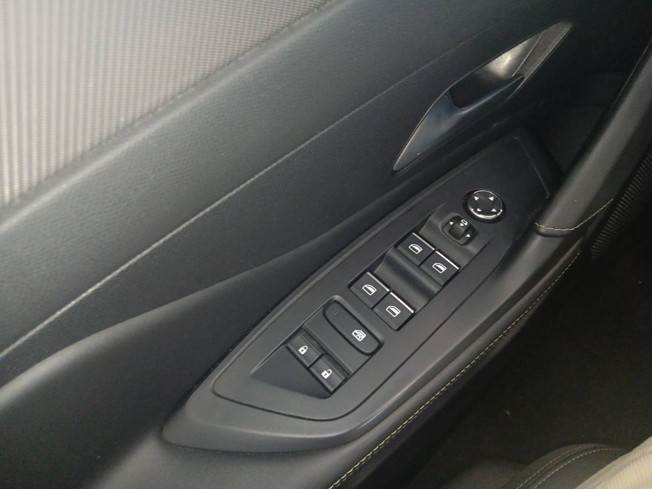 Peugeot 308  5P  BlueHDi 130 S&S EAT8 GT - Foto 16