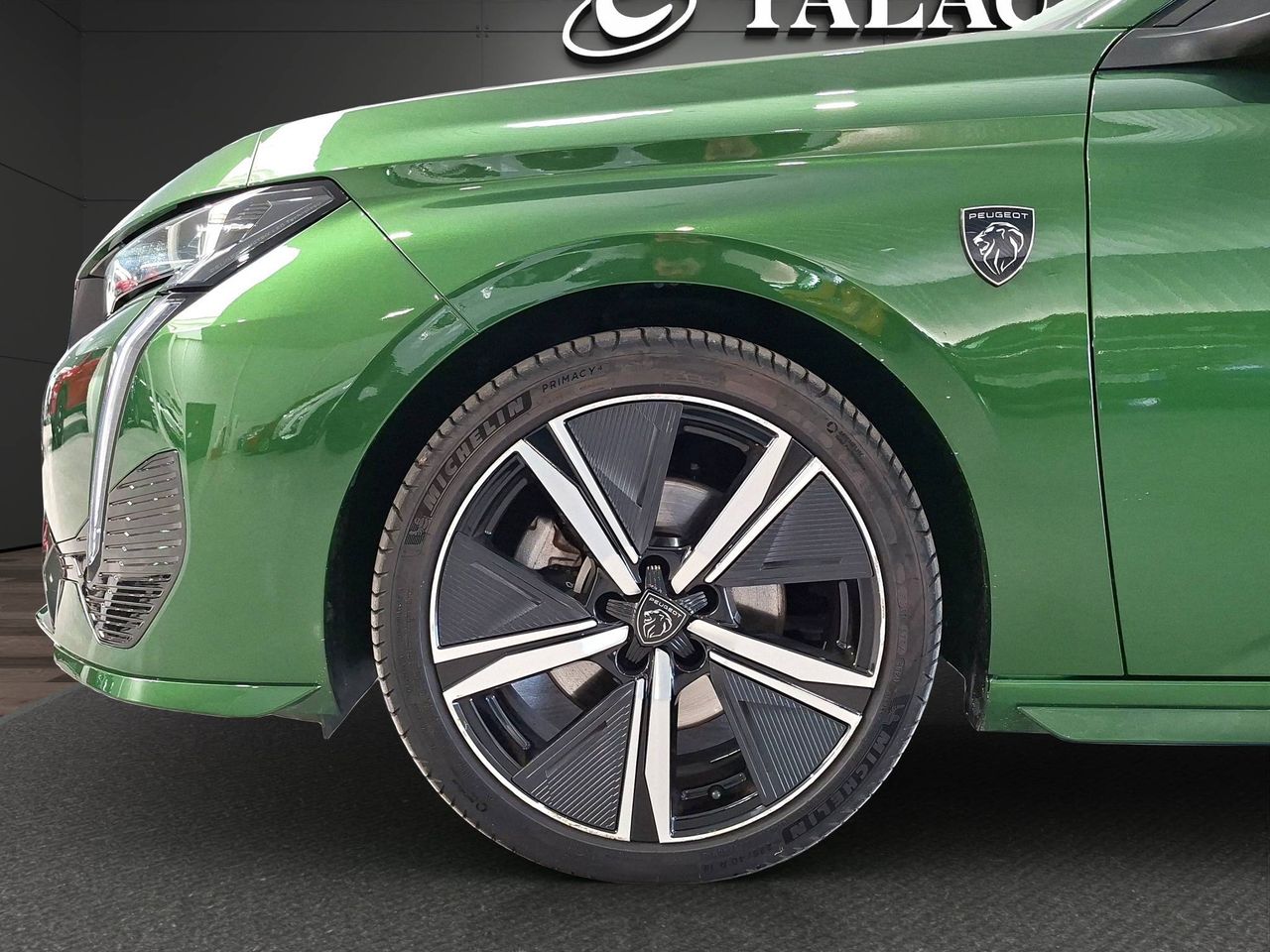 Peugeot 308  5P  BlueHDi 130 S&S EAT8 GT - Foto 10