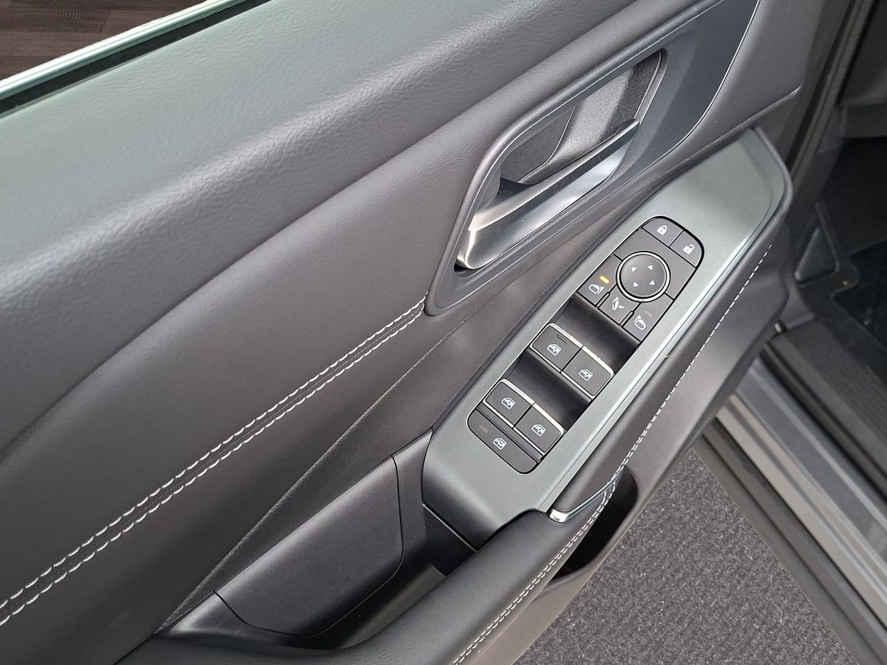 Nissan Qashqai E-POWER 140 KW (190 CV) N-Connecta - Foto 15