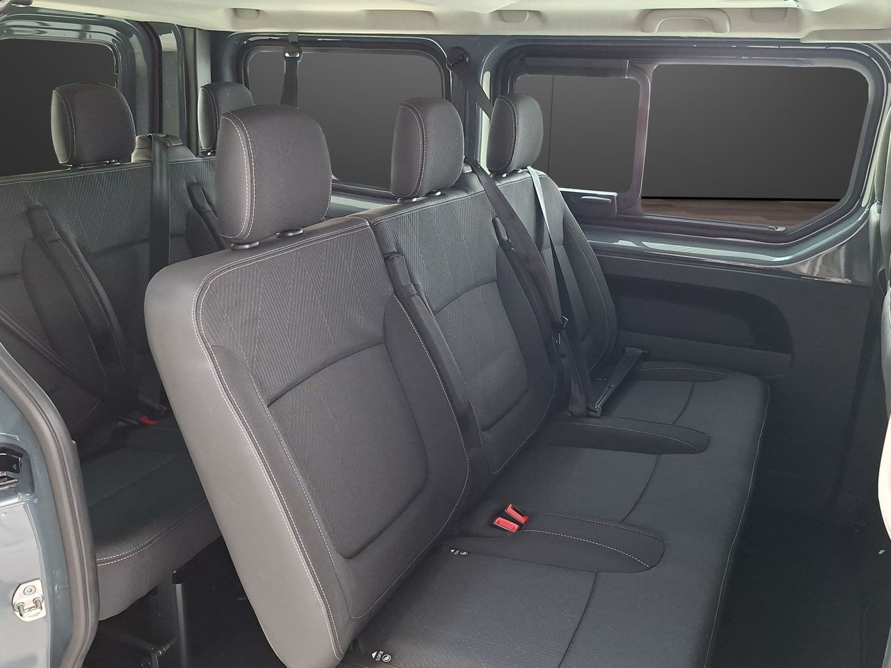 Nissan Primastar Combi 9 2.0dCi 110kW A/T L1H1 N-Connecta - Foto 11