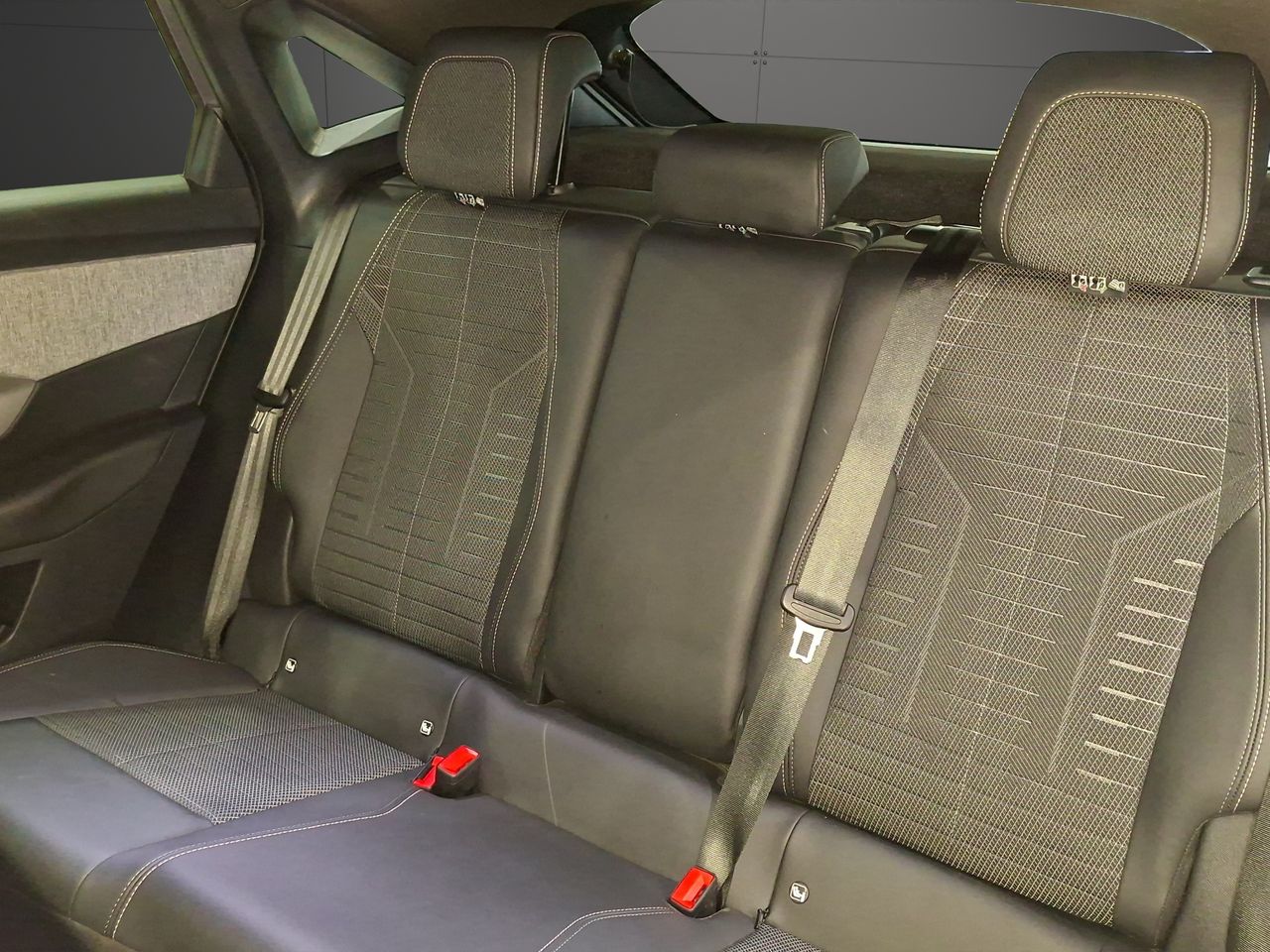 Peugeot 3008 Hybrid 1.2 100KW Allure eDCS6 - Foto 12