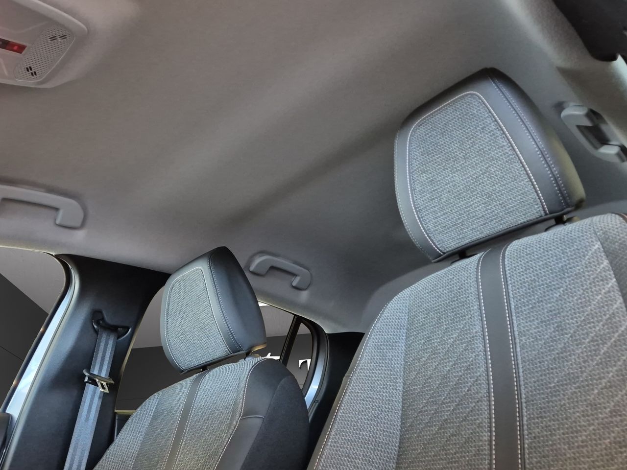 Peugeot 208 Allure Gasolina 100 S&S 6 Vel. MAN - Foto 18