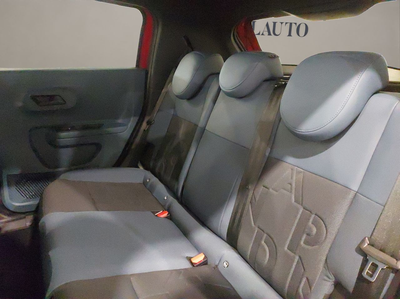 Fiat Grande Panda Icon MHEV 81kW (110cv) - Foto 11