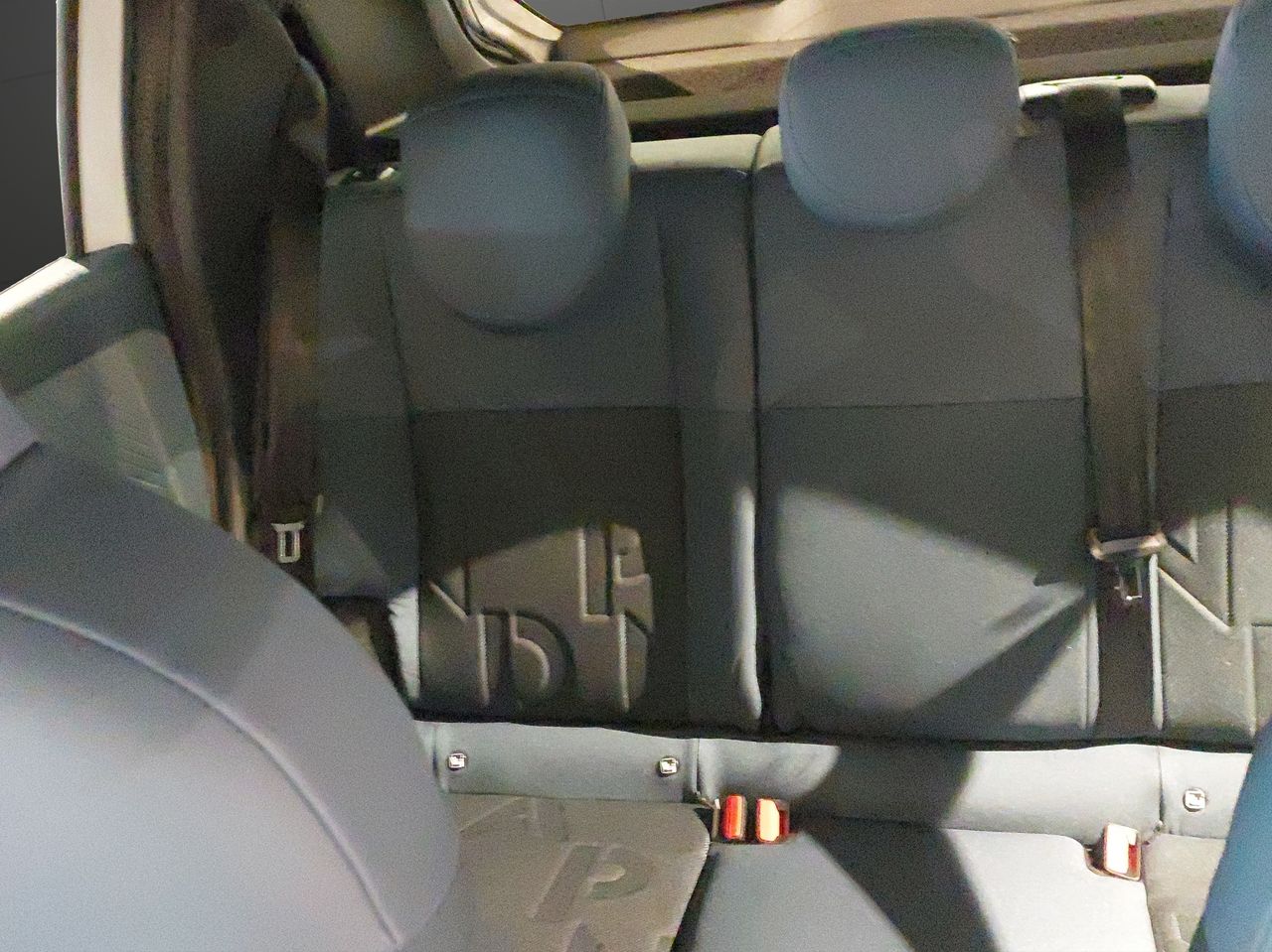 Fiat Grande Panda Icon MHEV 81kW (110cv) - Foto 12