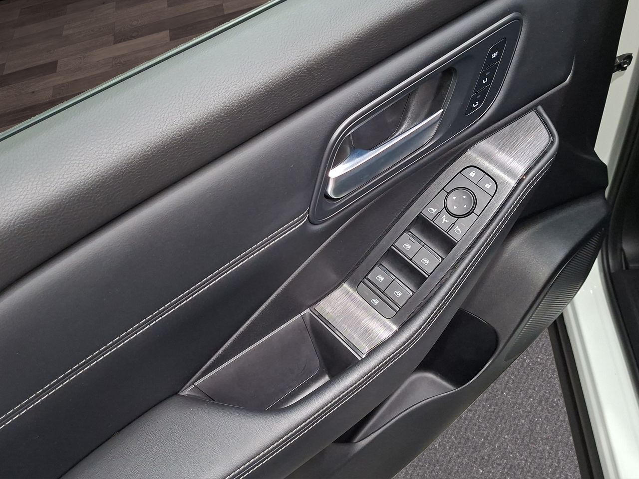 Nissan X-Trail 5pl 1.5 e-POWER 152kW 4x2 A/T N-Connecta - Foto 16