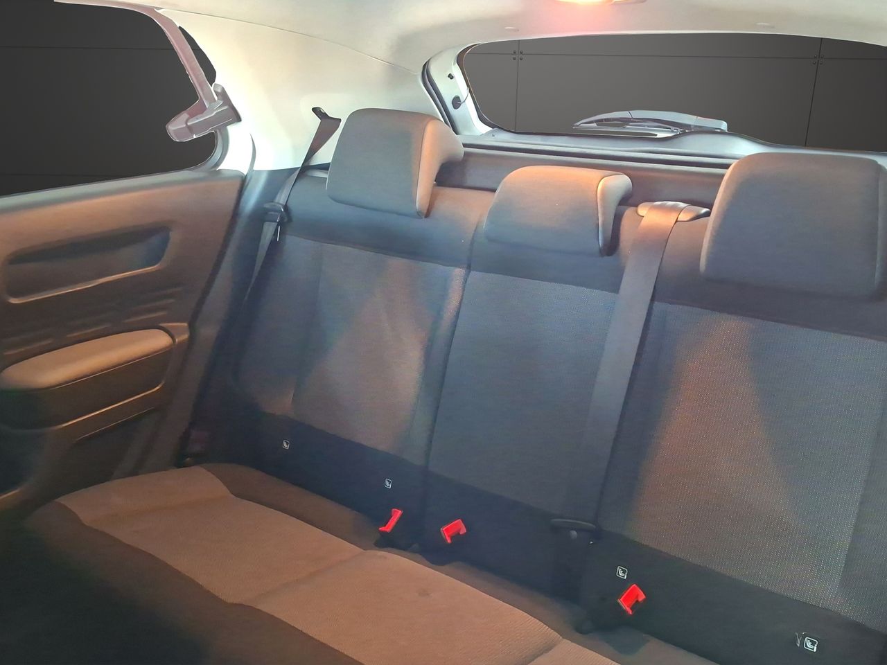 Citroën C4 Cactus BlueHDi 100 S&S Feel - Foto 23