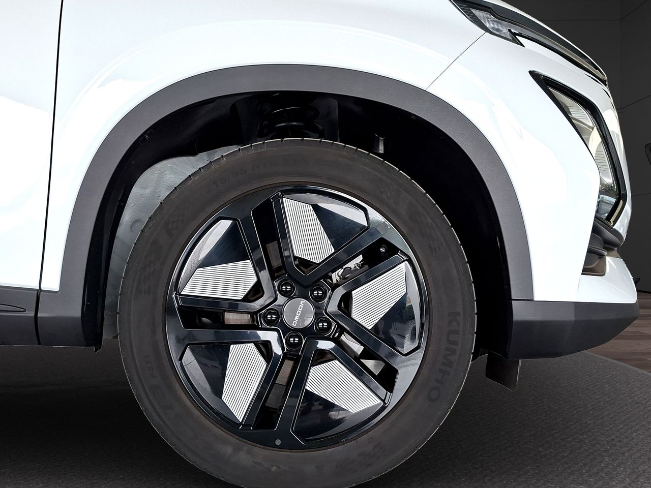 Omoda 5 MY25 - Premium 1.6 TGDI 108kW (145cv) - Foto 9