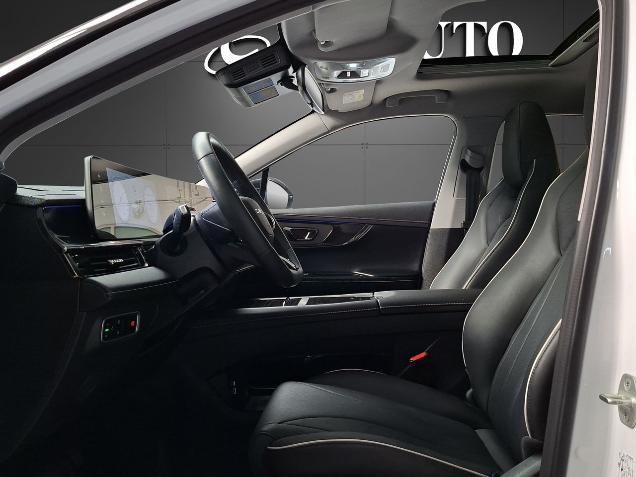 Omoda 5 MY25 - Premium 1.6 TGDI 108kW (145cv) - Foto 10