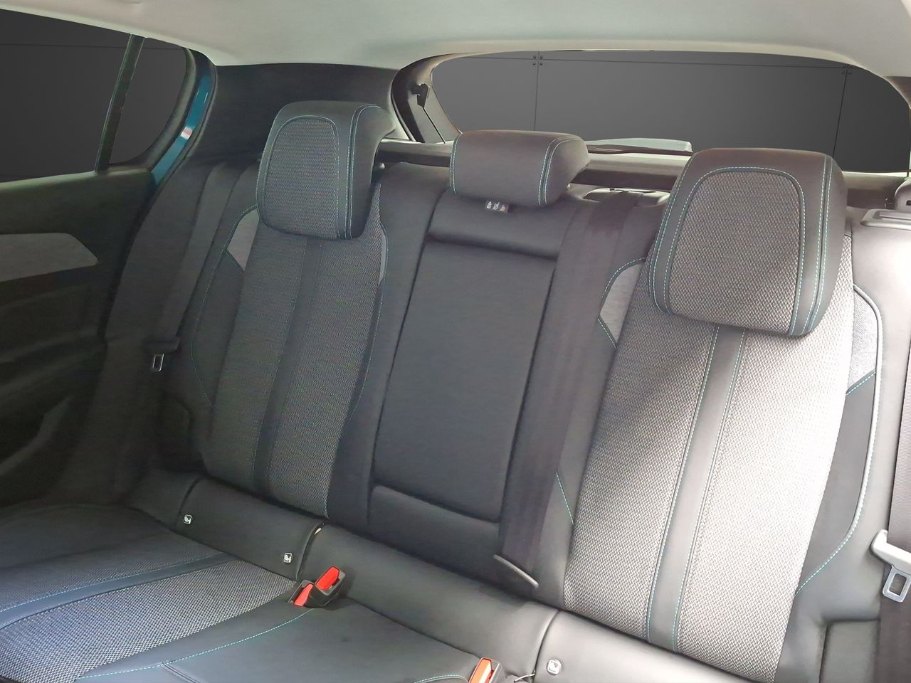 Peugeot 308 5P Allure BlueHDi 130 S&S EAT8 - Foto 14