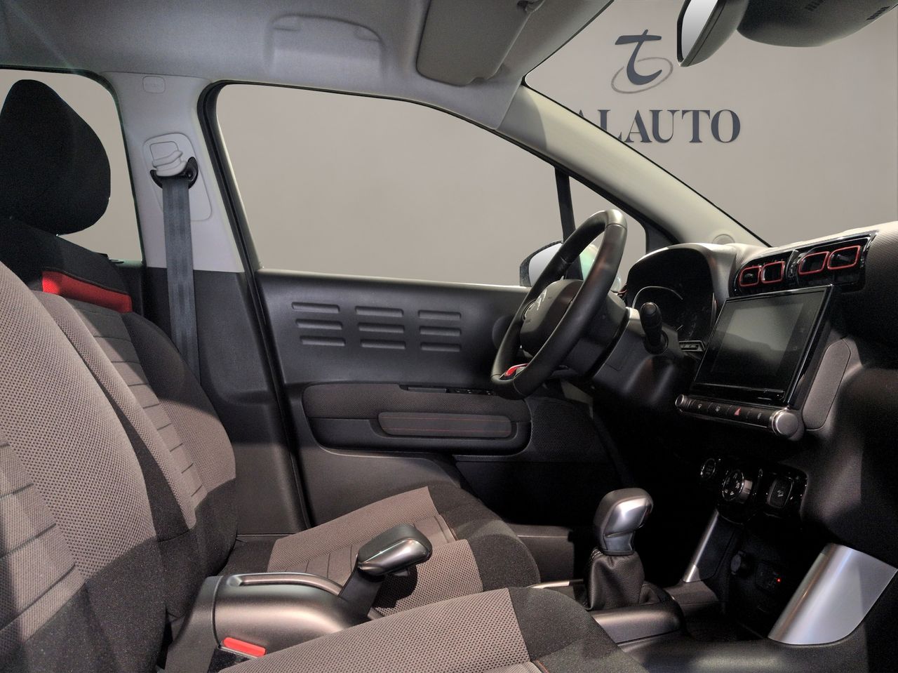 Citroën C3 Aircross BlueHDi 88kW (120CV) S&S EAT6 SHINE - Foto 19