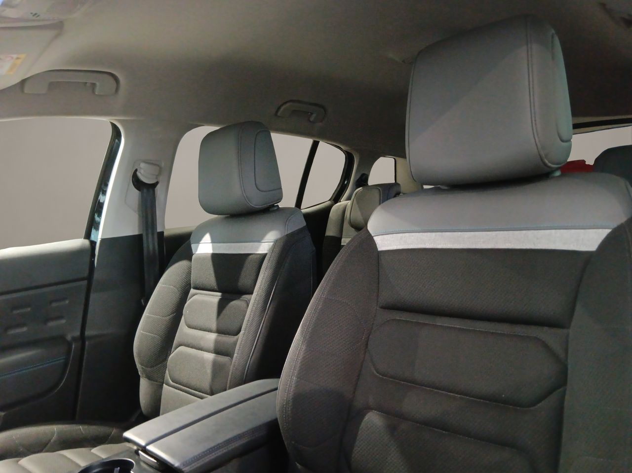 Citroën C5 Aircross BlueHdi 96kW (130CV) S&S EAT8 Feel Pack - Foto 10