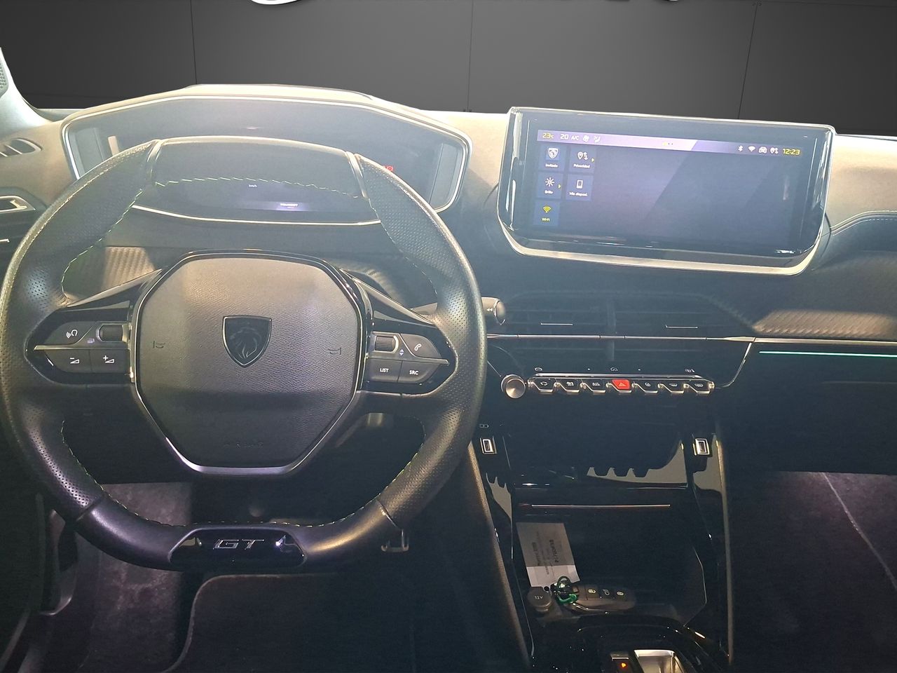 Peugeot 2008 Eléctrico GT 156 (115kW) - Foto 13