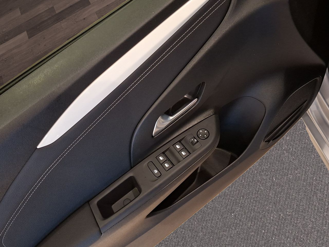 Opel Corsa 1.2T XHLHybrid 81kW GS eDCT - Foto 41