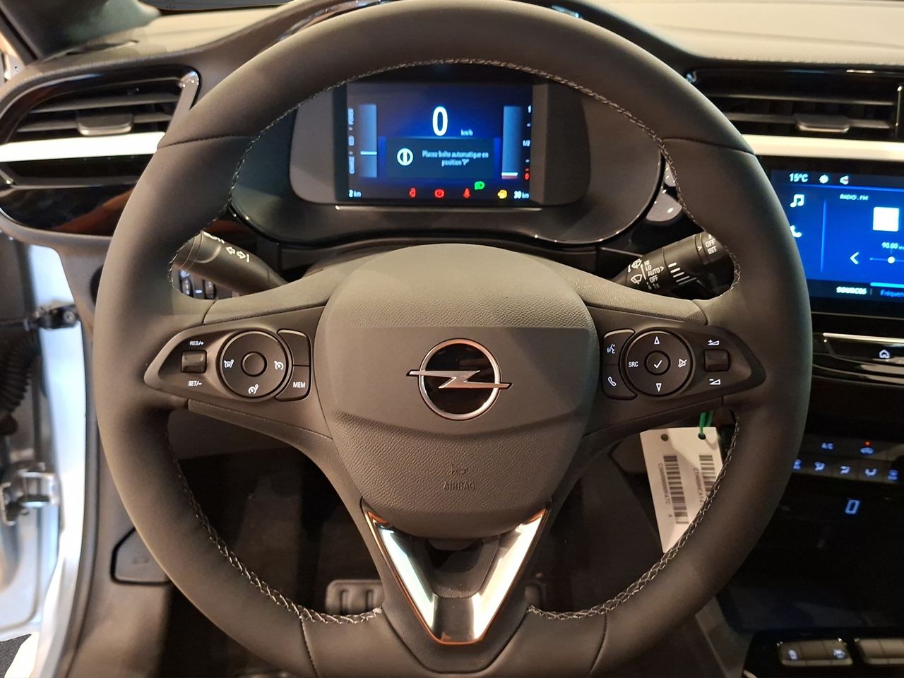 Opel Corsa 1.2T XHLHybrid 81kW GS eDCT - Foto 35