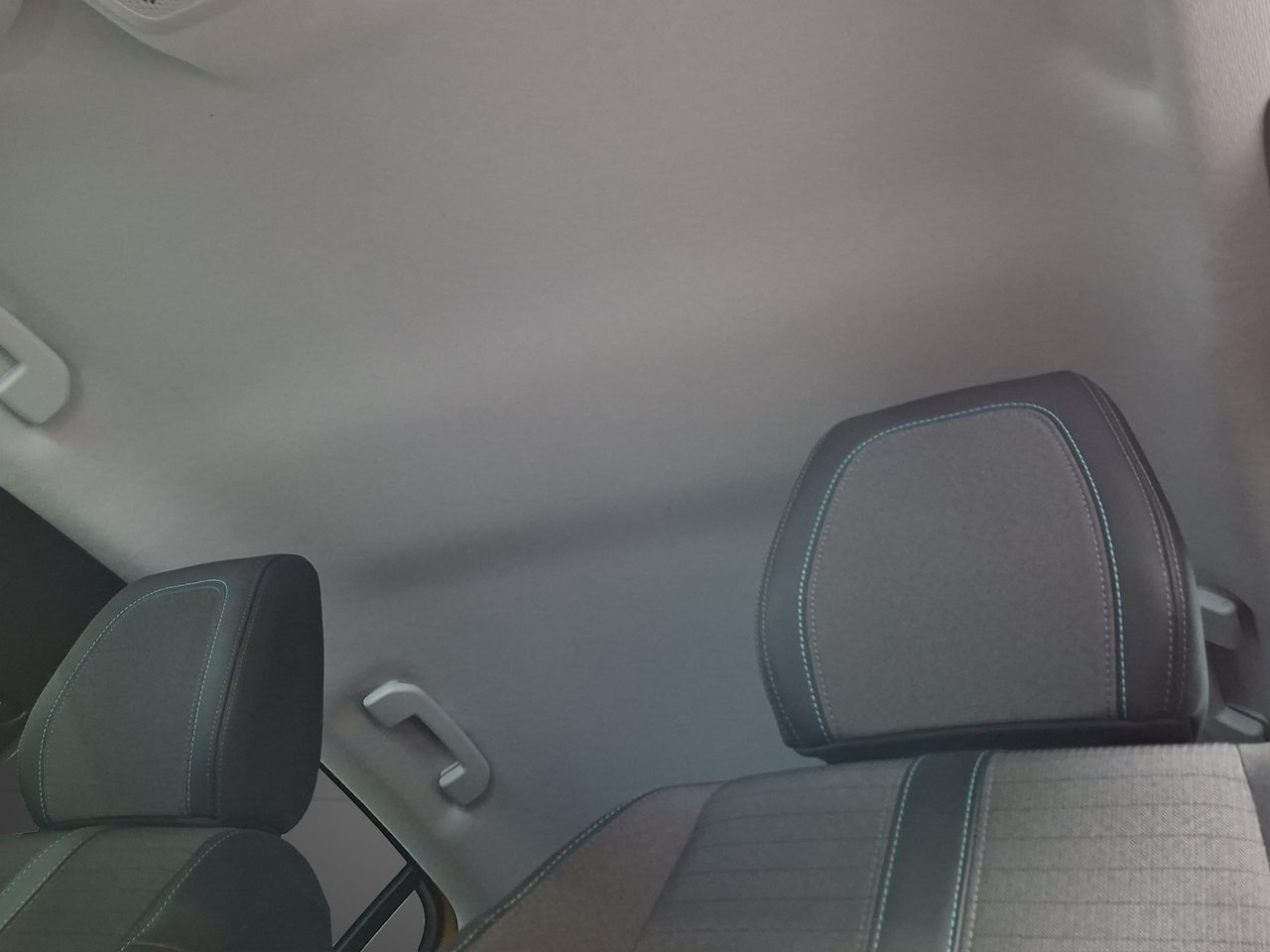 Peugeot 208 BlueHDi 73kW (100CV) Allure Pack - Foto 15